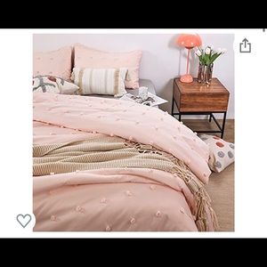 Pink duvet cover with 2 pillow shams